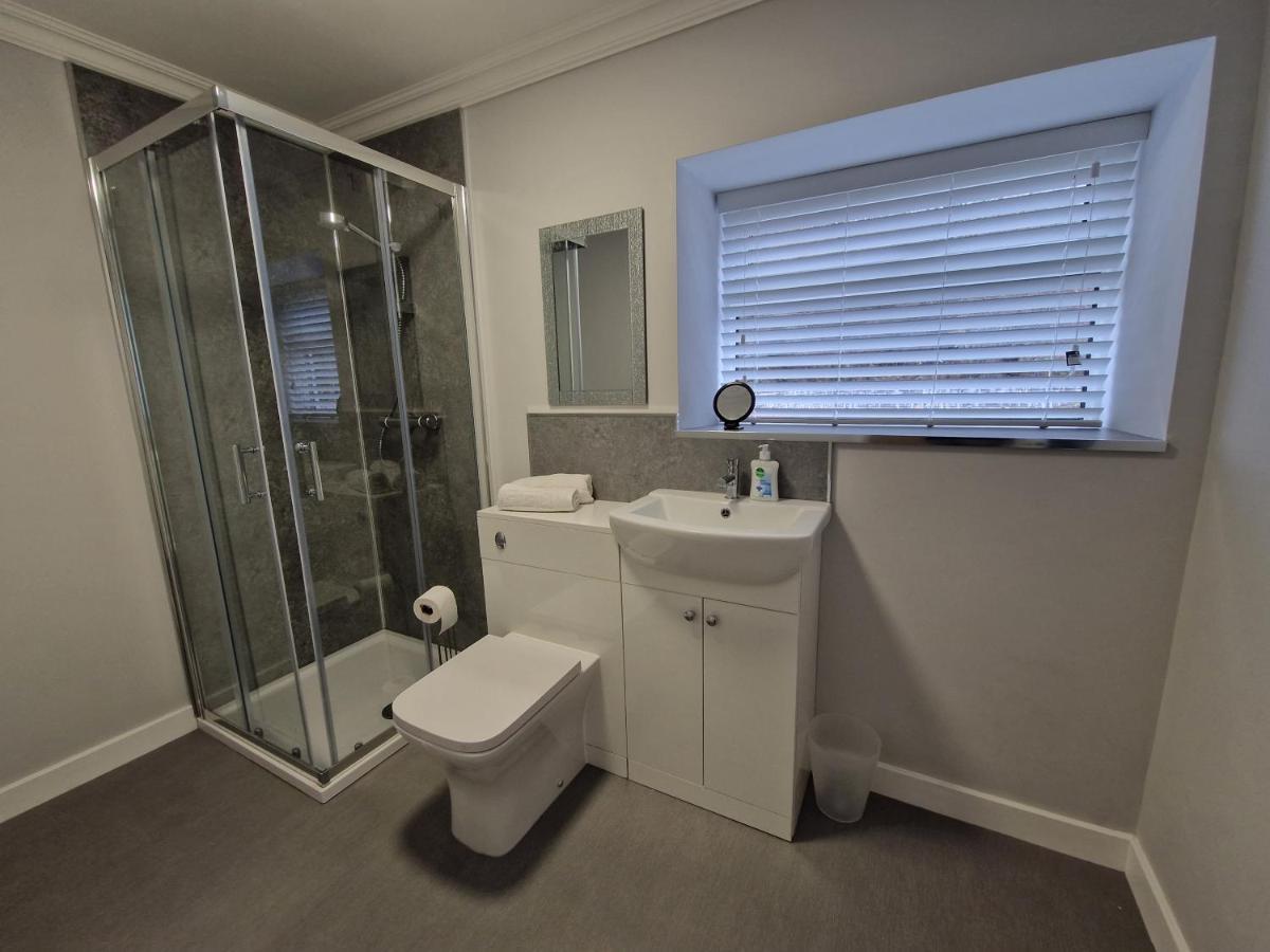 Lewis Gethin House, Newly Renovated Cottage Sleeps 9, Close To Bike Park Wales Merthyr Tydfil Buitenkant foto