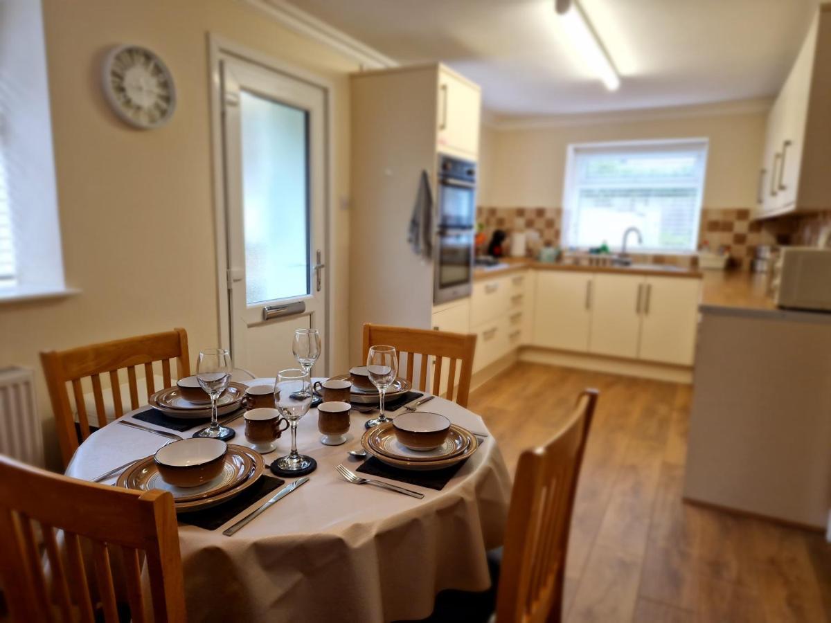 Lewis Gethin House, Newly Renovated Cottage Sleeps 9, Close To Bike Park Wales Merthyr Tydfil Buitenkant foto